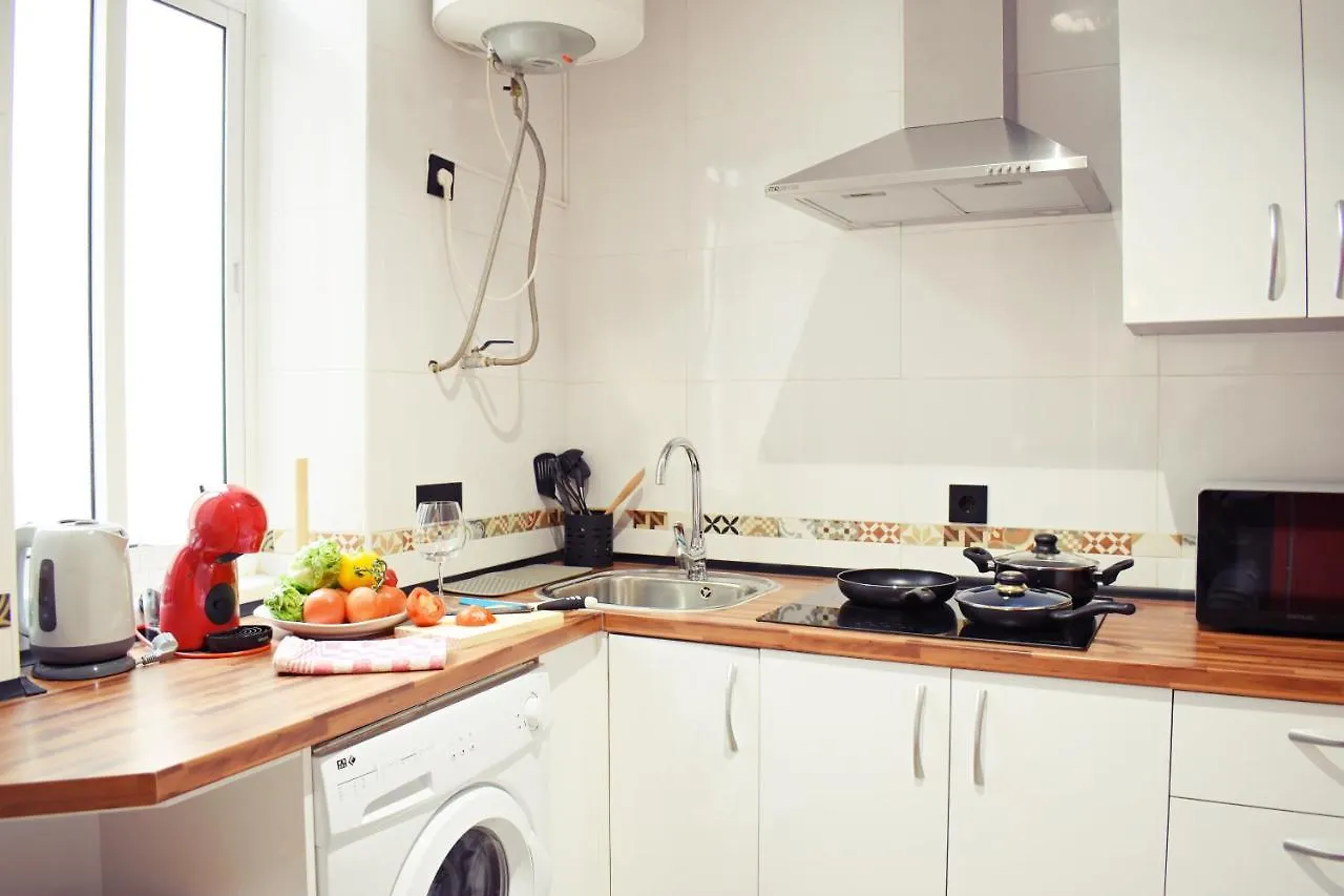 Apartamento Antares Edificio Centrico De 1800 Málaga 0*,  Spanien